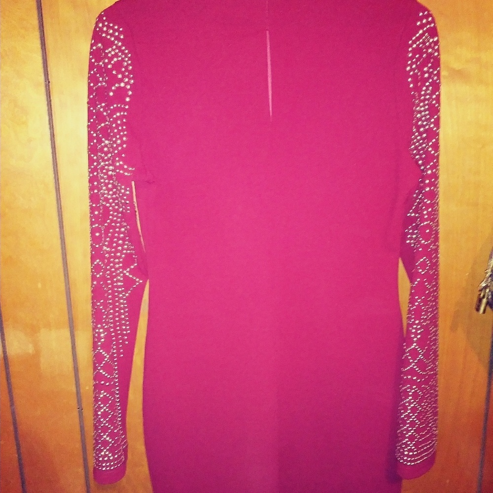 Dress - Picture 2 of 3